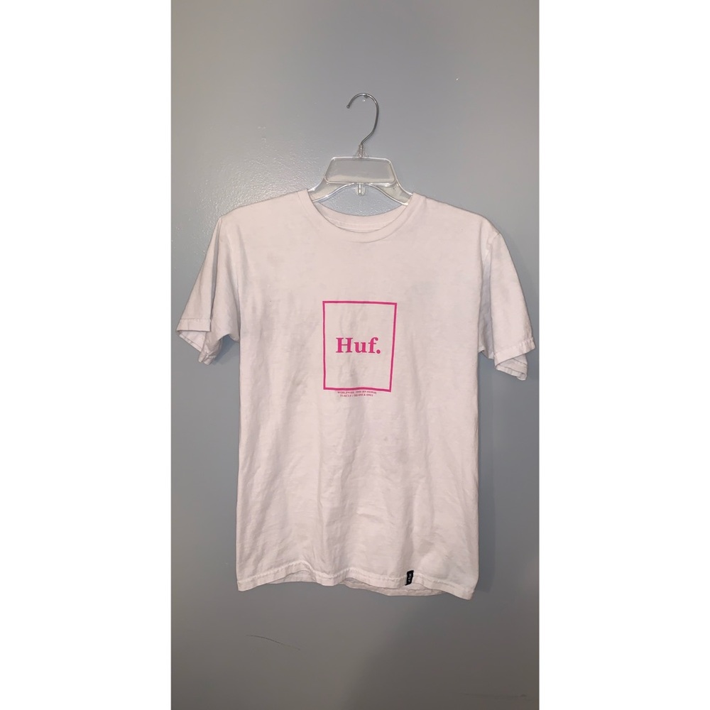 👚 HUF T-SHIRT 👚